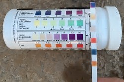 Pool and Hot Tub Chemical Test Strips 