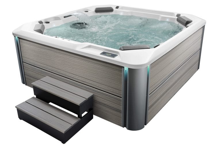 best-backyard-hot-tub